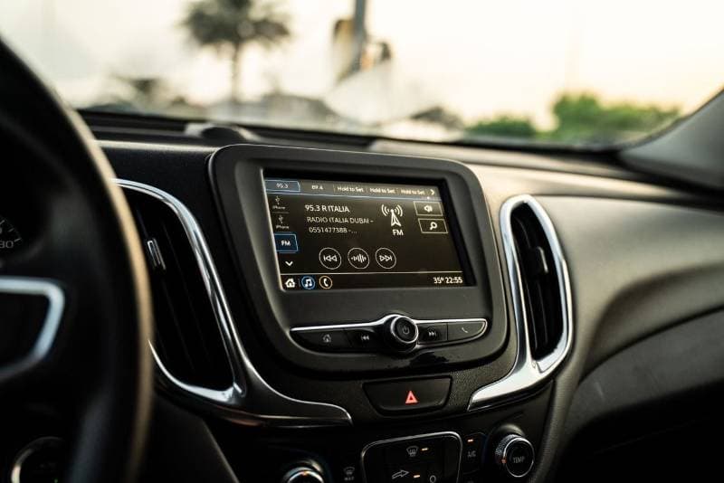 2019 Chevrolet Equinox LS thumbnail 5