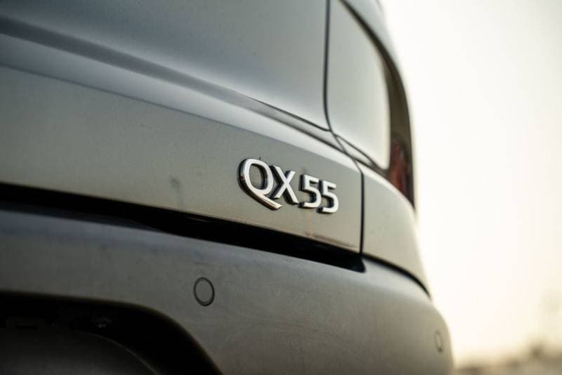 2023 Infiniti QX55 ESSENTIAL thumbnail 4