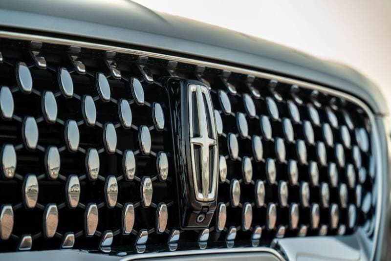 2022 Lincoln Aviator PRESIDENTIAL thumbnail 2