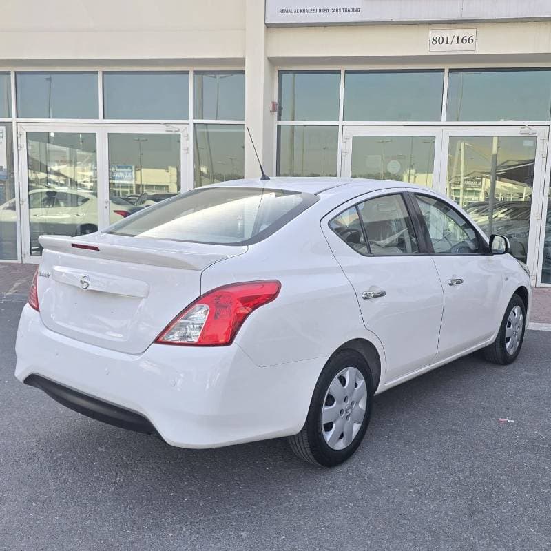 2022 Nissan Sunny SV thumbnail 3