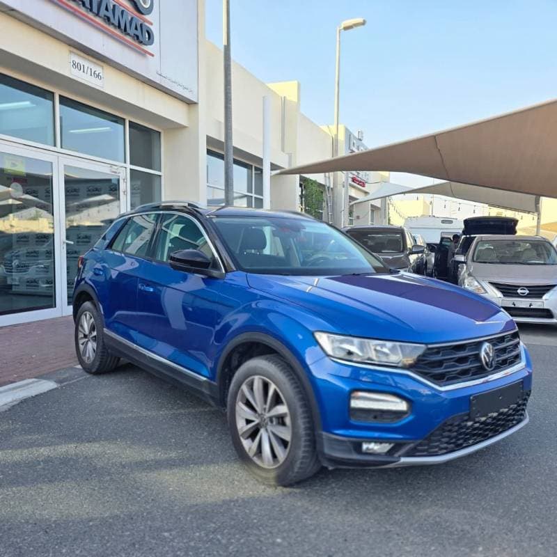 2021 Volkswagen T ROC LIFE thumbnail 2