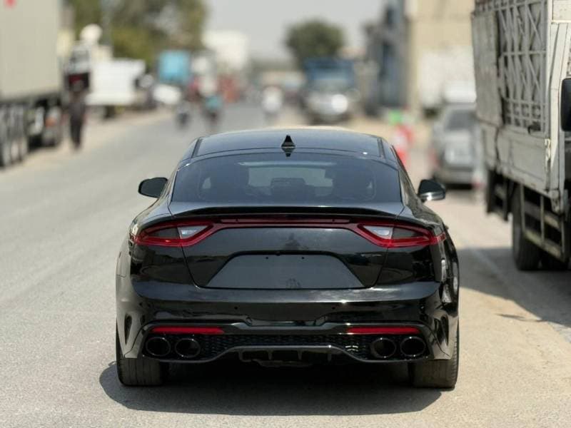 2018 Kia Stinger GT thumbnail 6