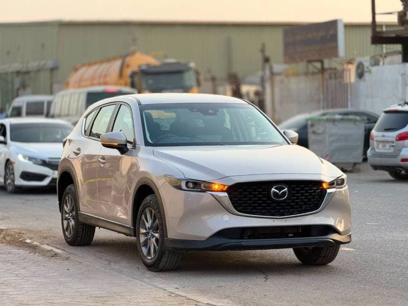 2024 Mazda CX 5 GL thumbnail 4