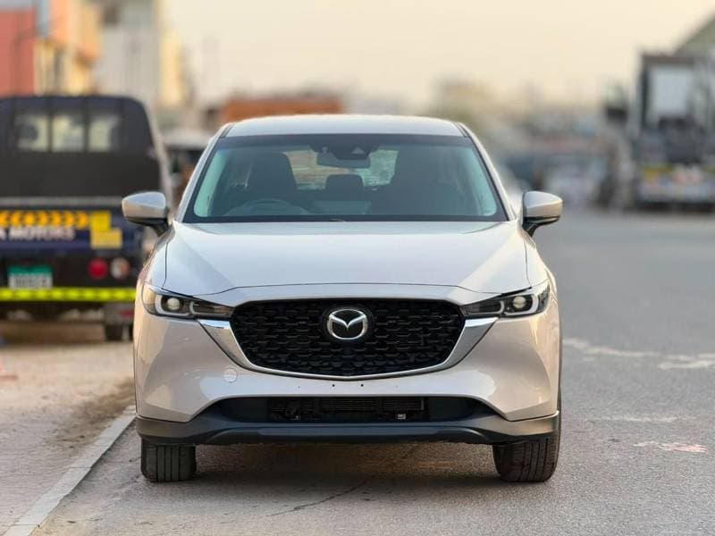 2024 Mazda CX 5 GL thumbnail 2