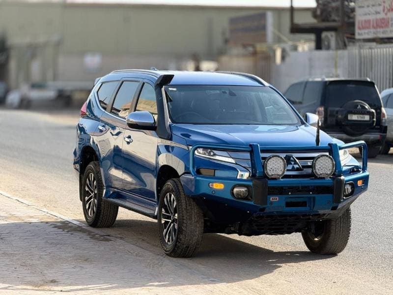 2024 Mitsubishi Pajero Sport SPORT DIESEL thumbnail 3