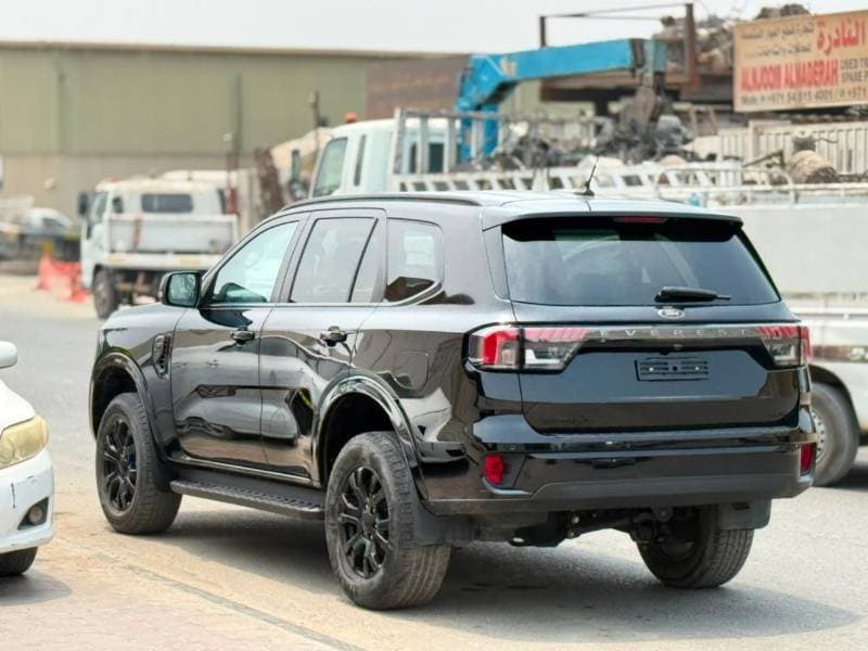 2024 Ford Everest thumbnail 6