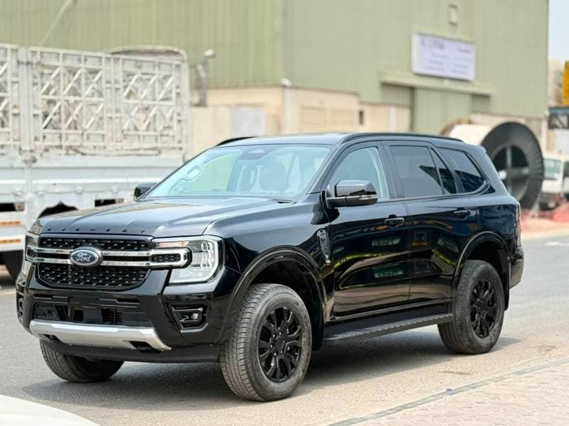 2024 Ford Everest thumbnail 5