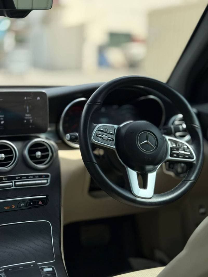 2022 Mercedes Benz GLC 300 STANDARD thumbnail 8
