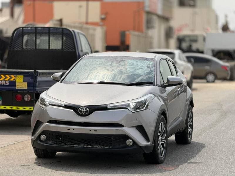 2019 Toyota C HR thumbnail 6