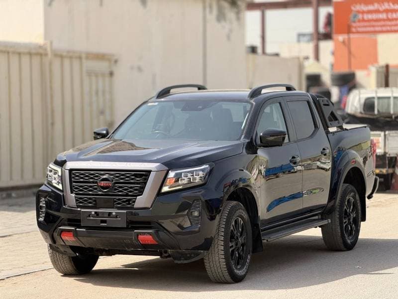 2022 Nissan Navara thumbnail 7