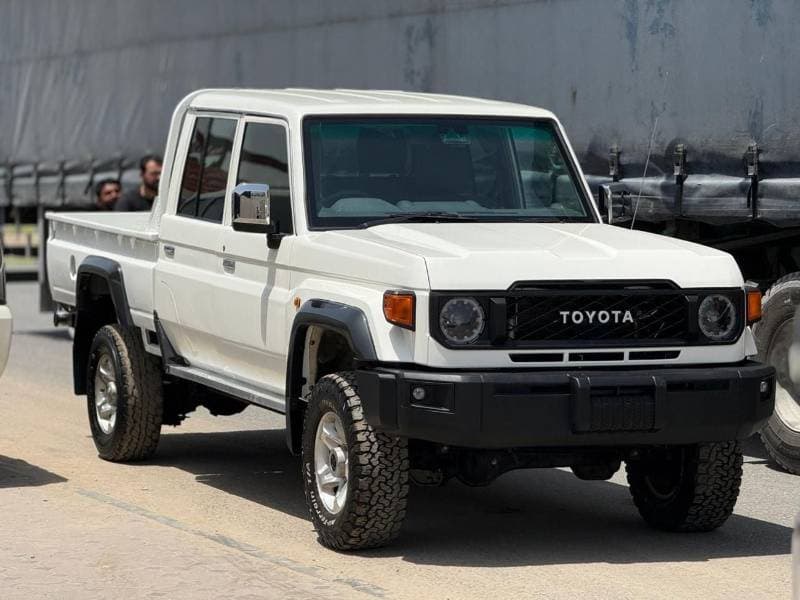 2024 Toyota Land Cruiser thumbnail 7