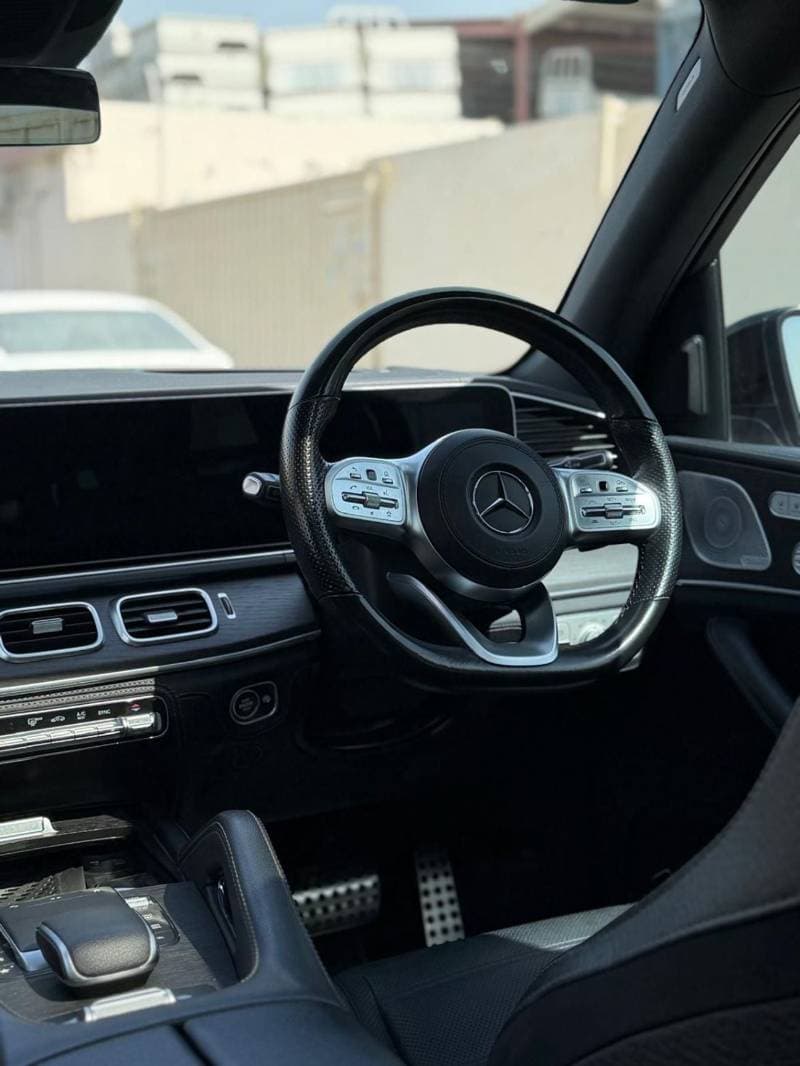2021 Mercedes Benz GLS 400d thumbnail 6