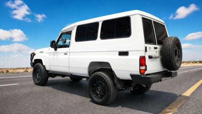 2026 Toyota Land Cruiser 70 LC 78 HARDTOP 4.0L MT thumbnail 2