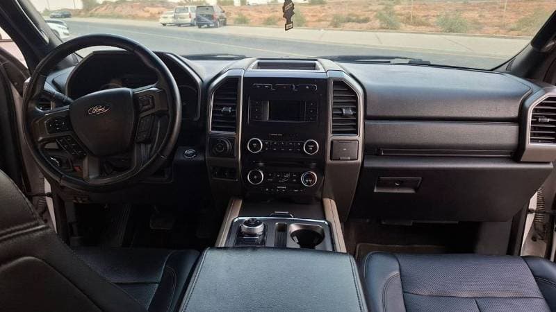 2018 Ford Expedition XLT LTH thumbnail 8