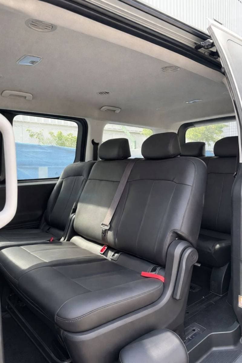 2025 Hyundai Staria COMFORT thumbnail 6