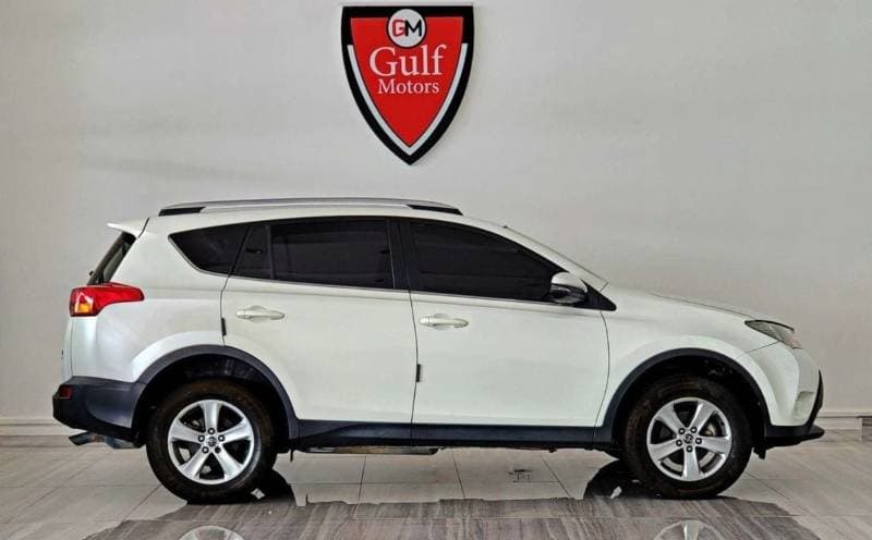 2015 Toyota RAV4 EXR thumbnail 2