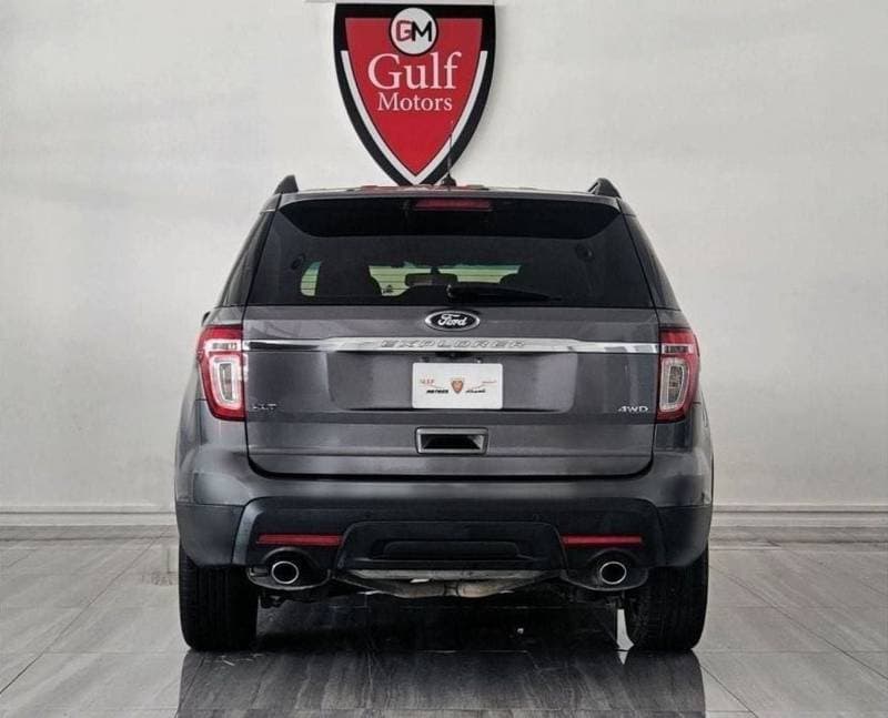 2014 Ford Explorer XLT thumbnail 7