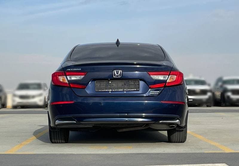 2018 Honda Accord thumbnail 4