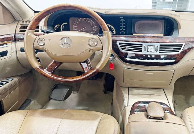 2009 Mercedes Benz S350 LWB thumbnail 6