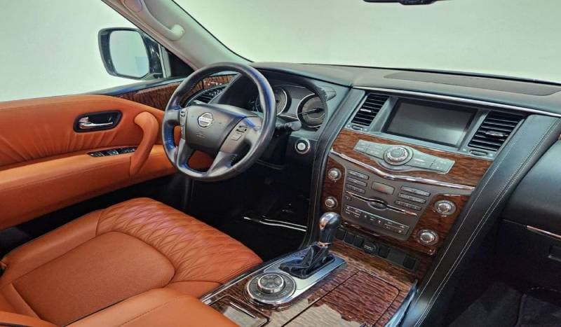 2015 Nissan Patrol SE T2 LEATHER thumbnail 7