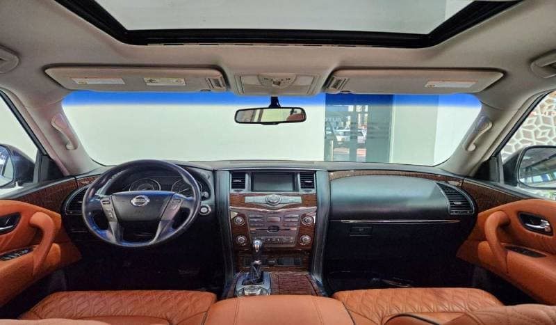 2015 Nissan Patrol SE T2 LEATHER thumbnail 6