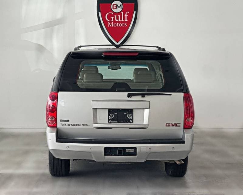 2010 GMC Yukon SLT thumbnail 5