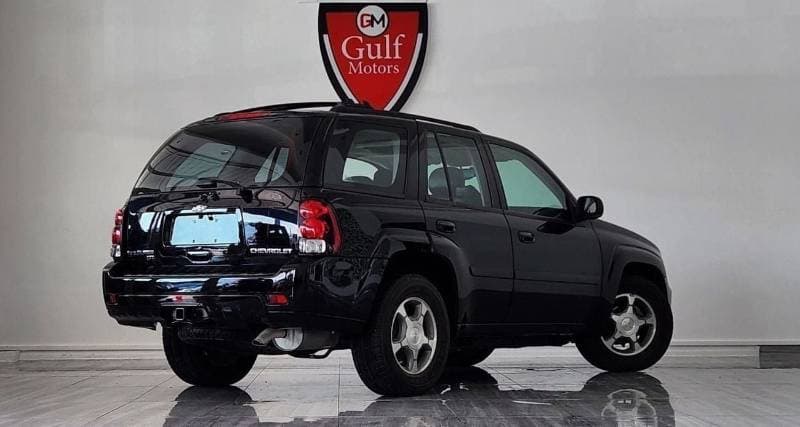 2009 Chevrolet Trailblazer LTZ thumbnail 4