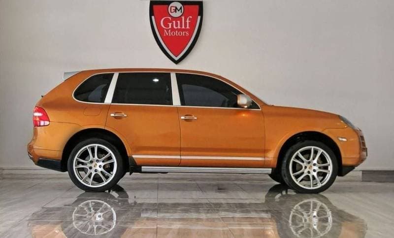 2009 Porsche Cayenne S thumbnail 2