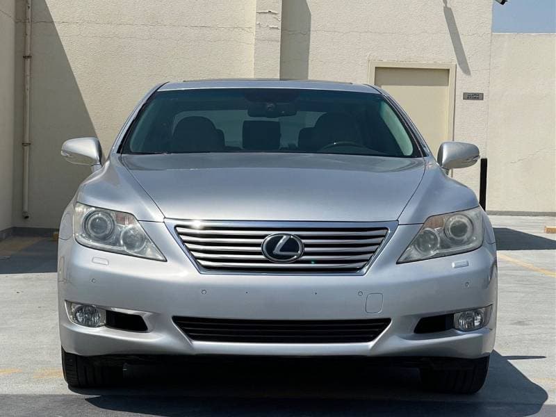 2012 Lexus LS460 PREMIER LWB thumbnail 2