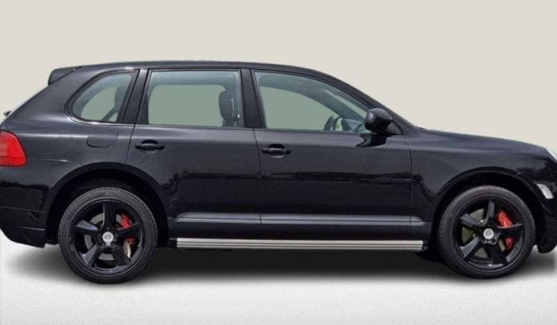 2006 Porsche Cayenne TURBO S thumbnail 3