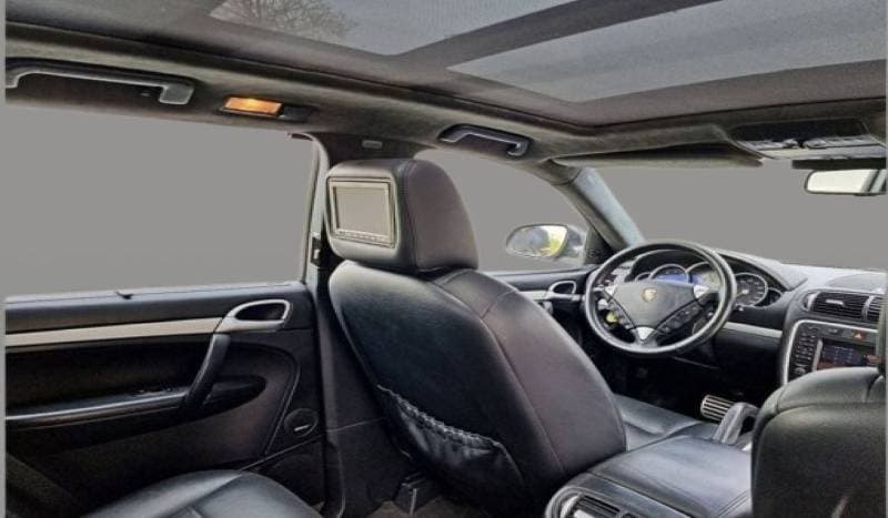 2006 Porsche Cayenne TURBO S thumbnail 8