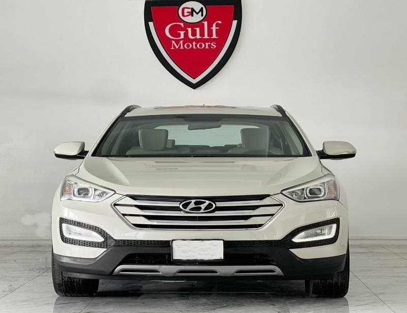 2016 Hyundai Santa Fe GLS thumbnail 2