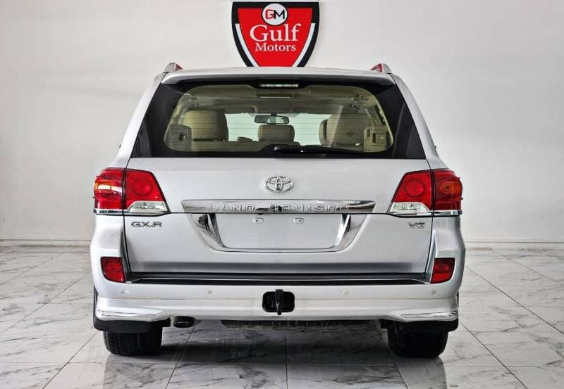 2013 Toyota Land Cruiser GXR thumbnail 5