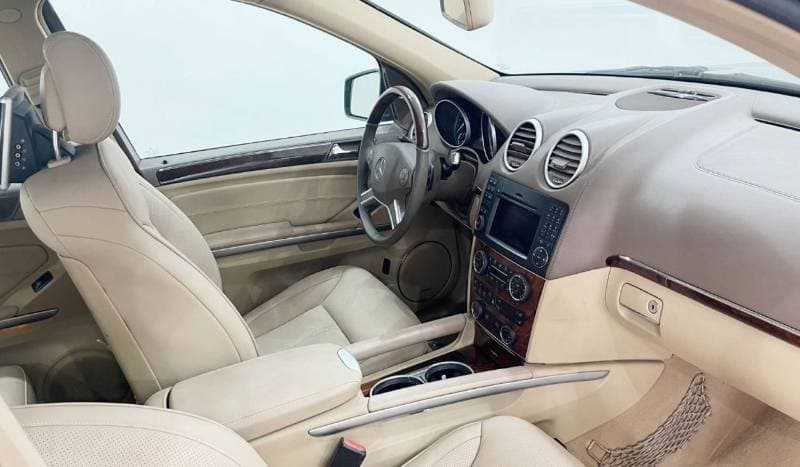 2011 Mercedes Benz GL500 STANDARD thumbnail 6