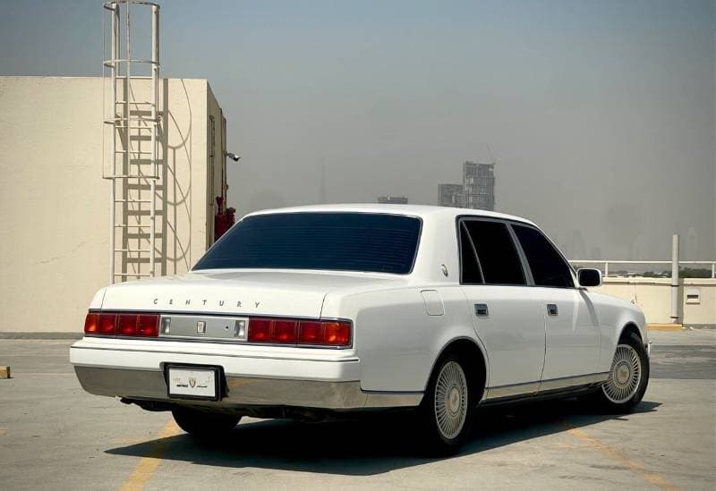 1991 Toyota Century STANDARD thumbnail 4