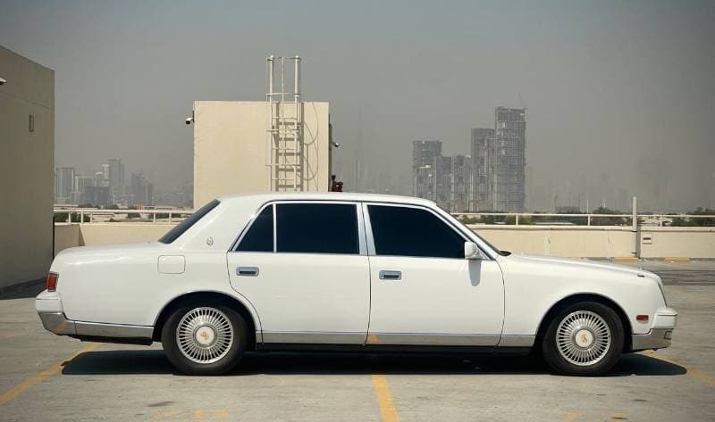1991 Toyota Century STANDARD thumbnail 3
