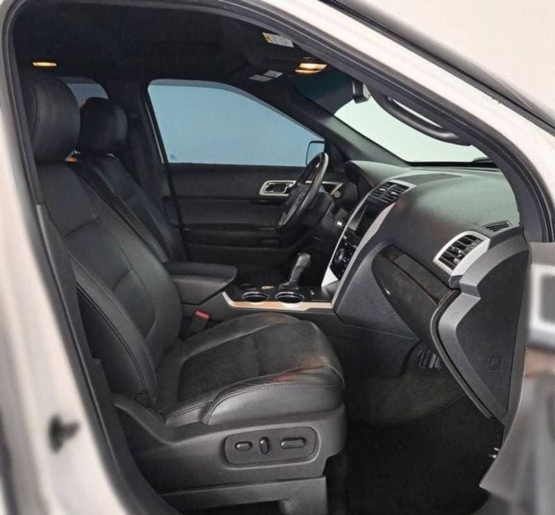 2015 Ford Explorer LIMITED thumbnail 8
