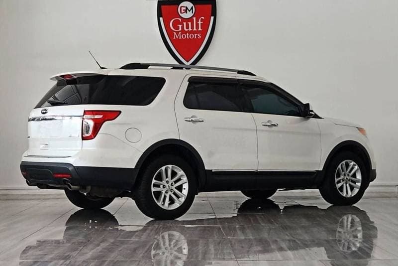 2015 Ford Explorer LIMITED thumbnail 4
