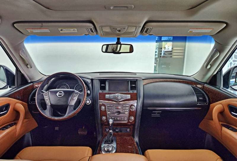 2015 Nissan Patrol LE PLATINUM thumbnail 7