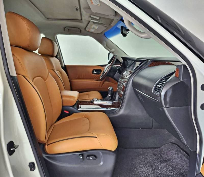 2015 Nissan Patrol LE PLATINUM thumbnail 8