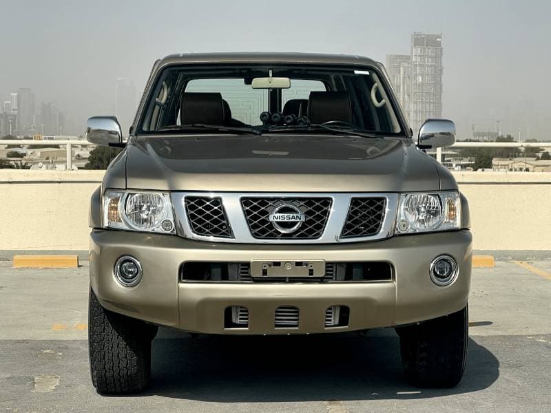 2016 Nissan Patrol HT SAFARI thumbnail 2