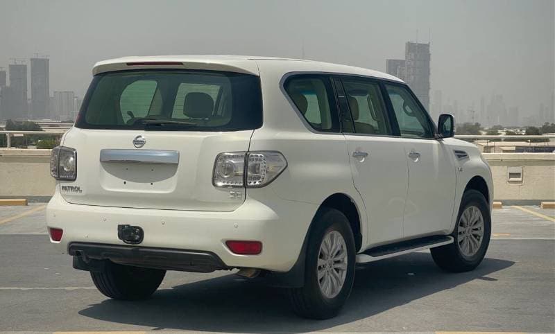 2012 Nissan Patrol SE T1 thumbnail 4