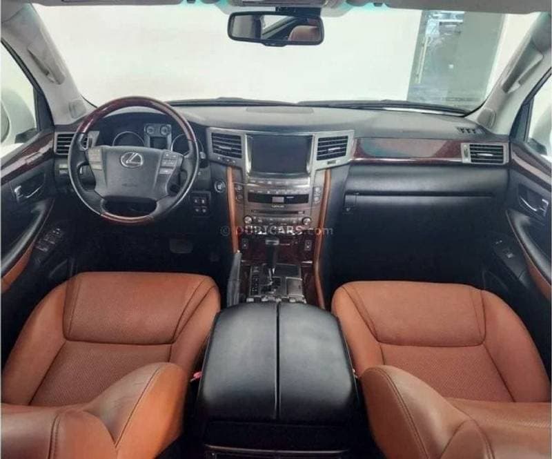 2011 Lexus LX570 NAVIGATION SPORT thumbnail 7