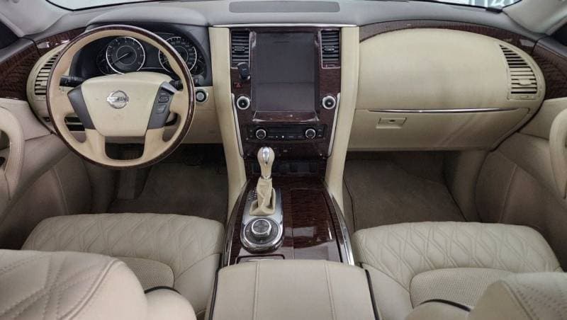 2013 Nissan Patrol LE PLATINUM thumbnail 6