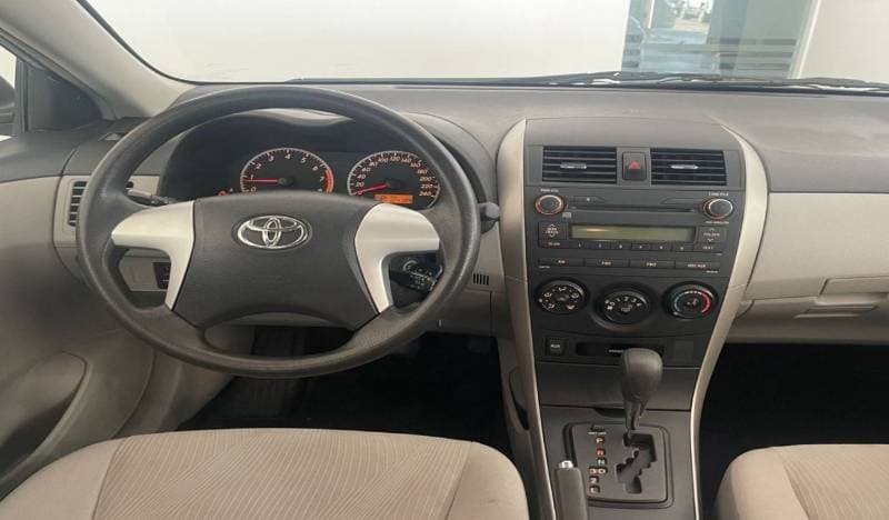 2013 Toyota Corolla XLI thumbnail 8