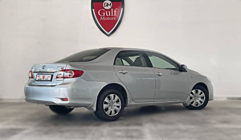 2013 Toyota Corolla XLI thumbnail 4