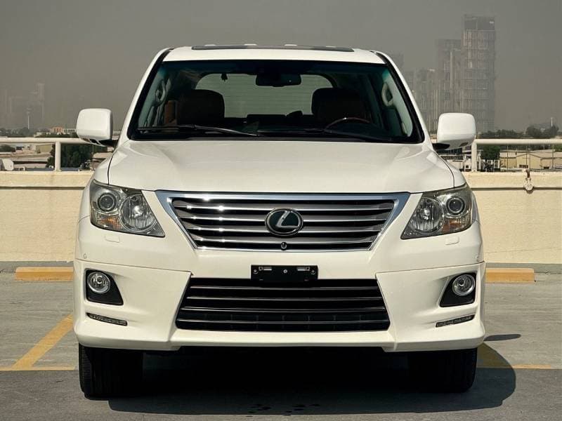 2011 Lexus LX570 TOP thumbnail 2
