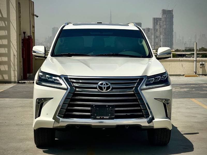2017 Toyota Land Cruiser GXR thumbnail 2