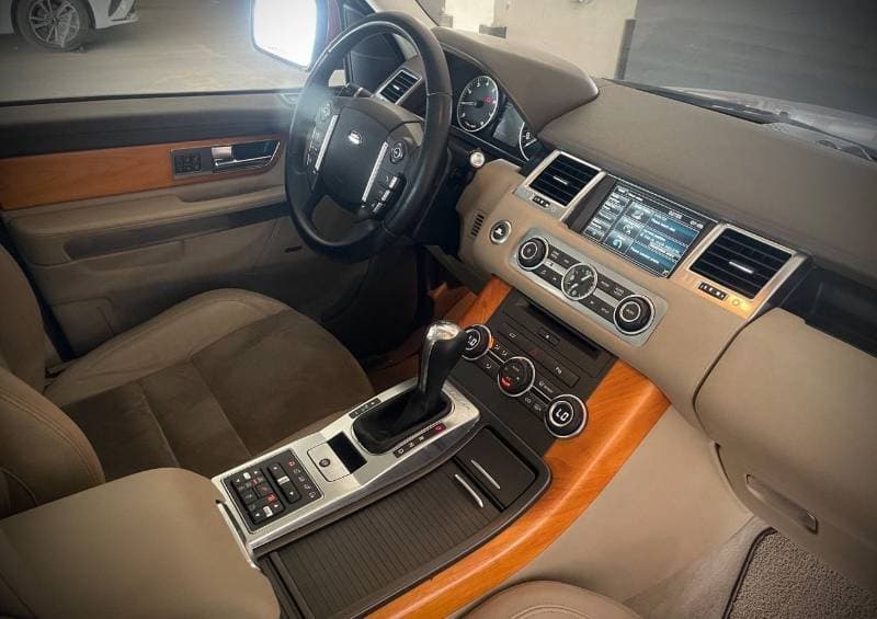 2013 Land Rover Range Rover Sport HSE RED thumbnail 8