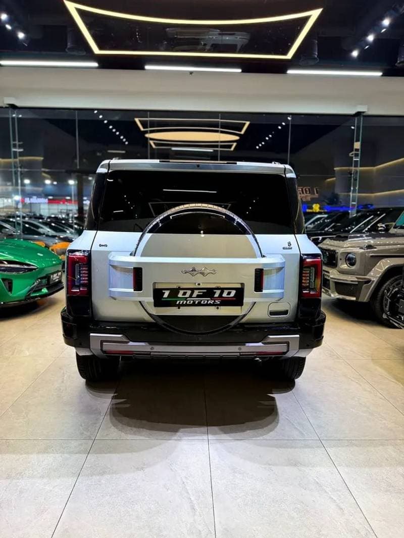 2024 BYD Leopard 8 DELUX thumbnail 4